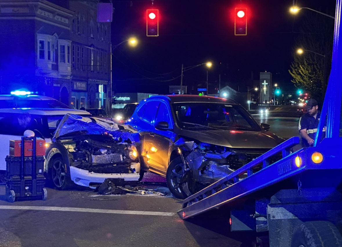 Crash restricts busy Chillicothe intersection
