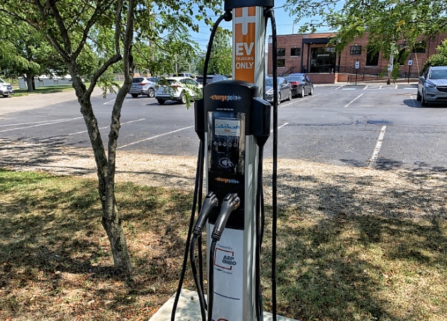 City of Chillicothe buying more charging stations for electric cars ...